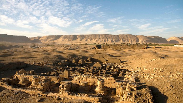 Tomb of the Unknown Pharaoh: Necropolis of a Lost Dynast - Ancient ...