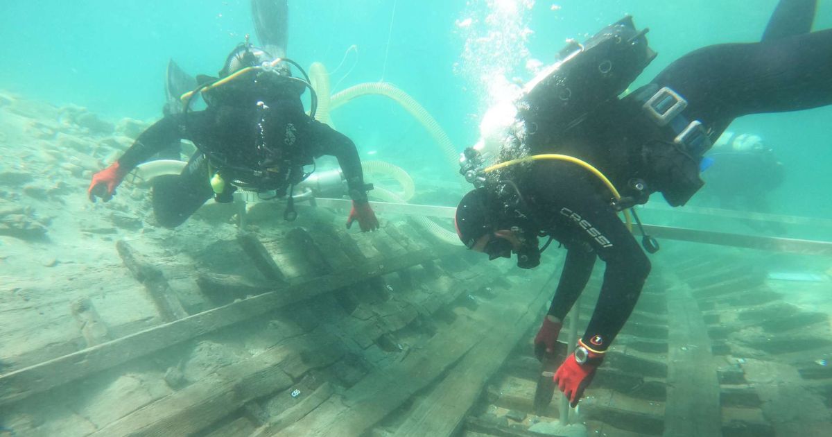 Extraordinary Roman Shipwreck Unearthed in Adriatic - Ancient History X