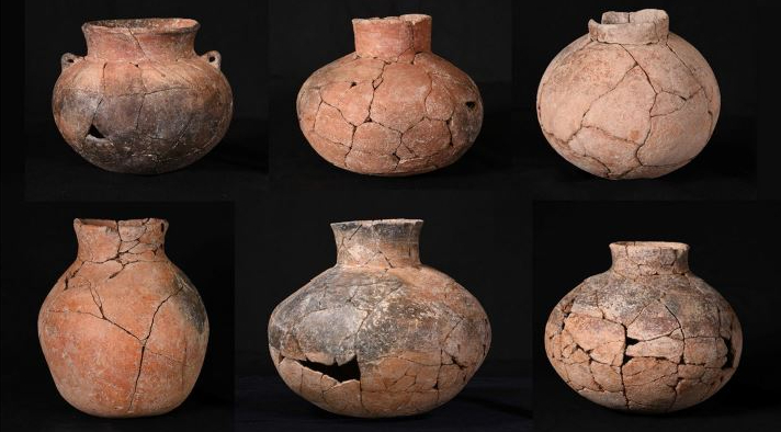 Aguada Fénix Ceramic vessels