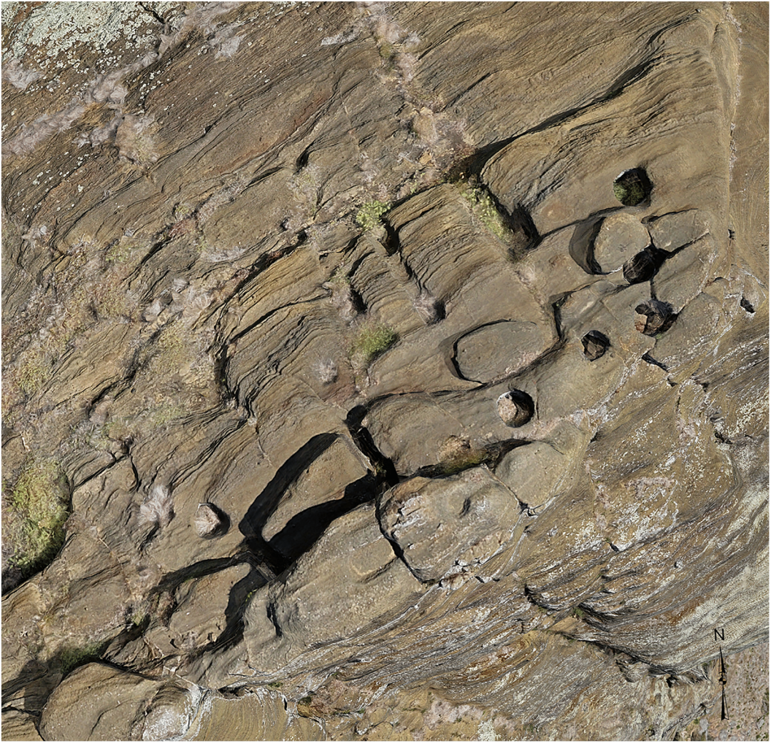 Rano Raraku post holes